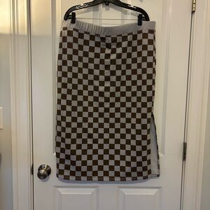 Ascot Hart Checkered Midi Skirt